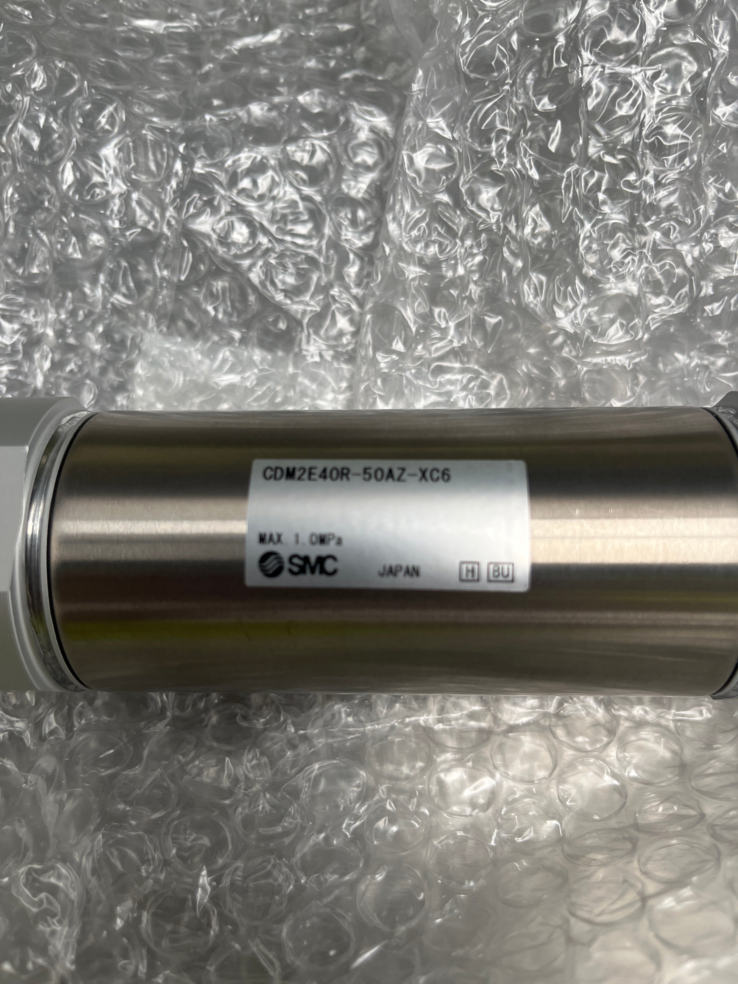 SMC CDM2E40R-50AZ pneumatic cylinder