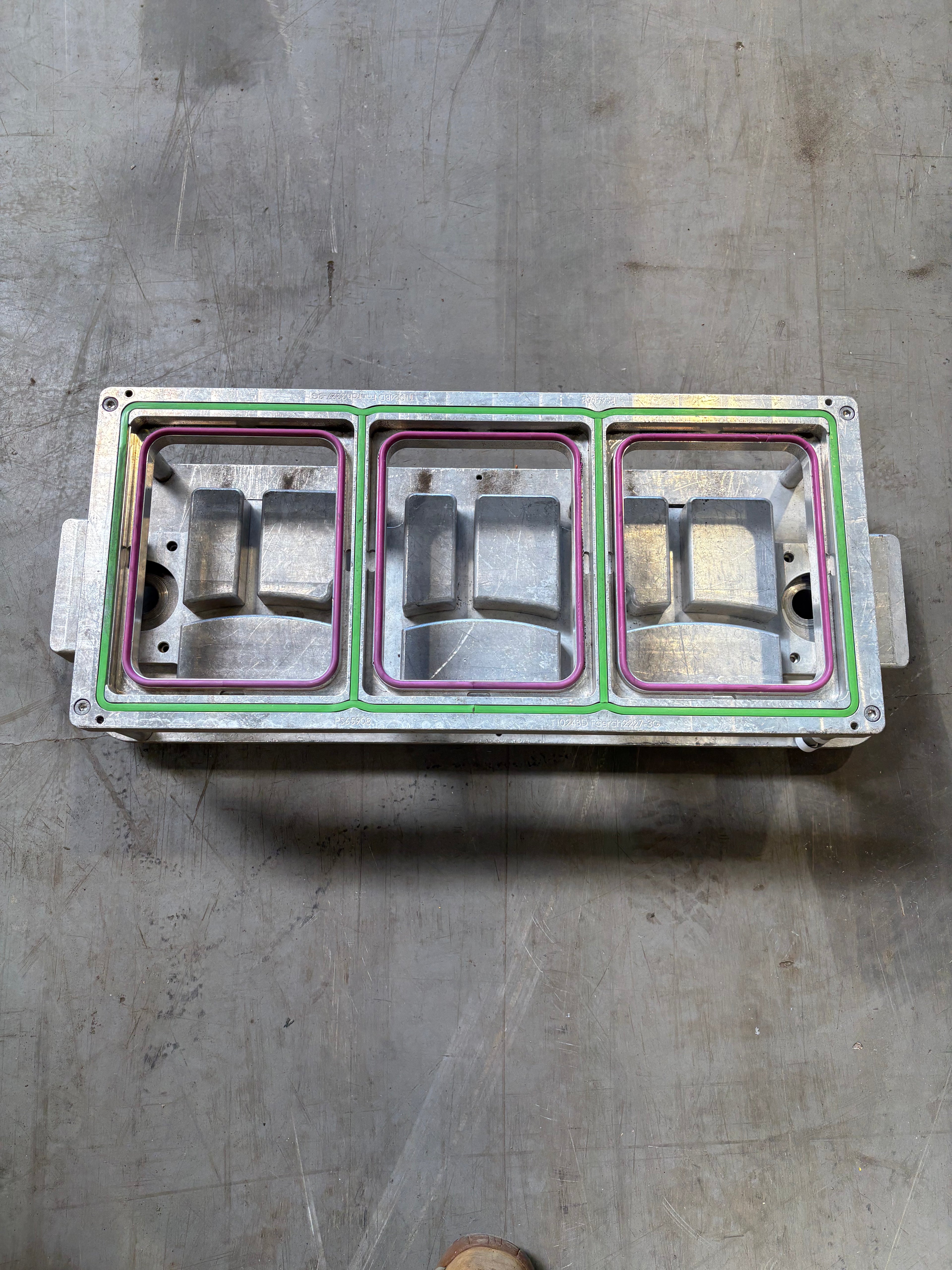 Proseal tooling T1024BD