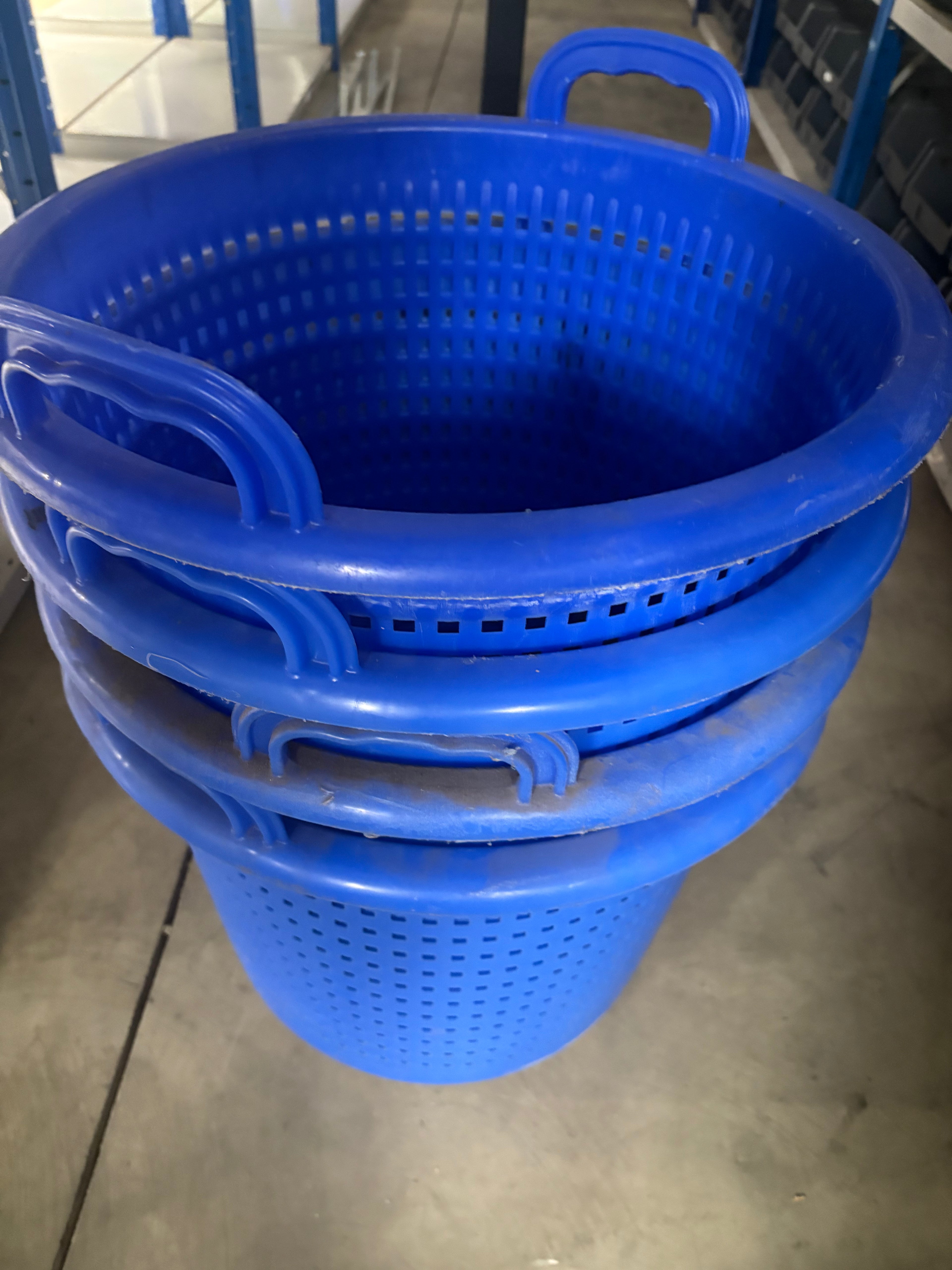 44 litre blue spinning baskets
